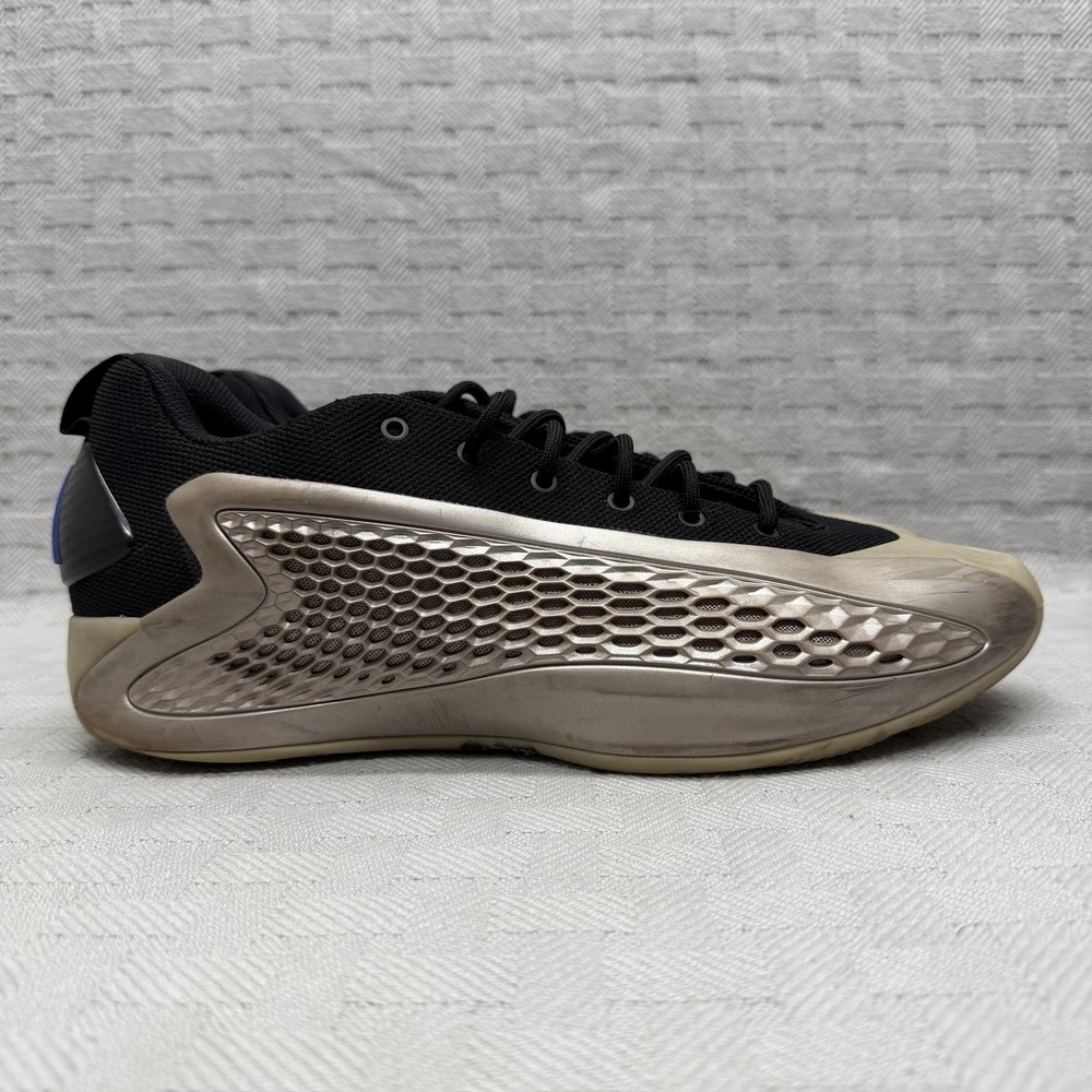 Adidas JQ6133 Shoes Mens Size 12‎ Black Low Top Cushioned Basketball Sneakers